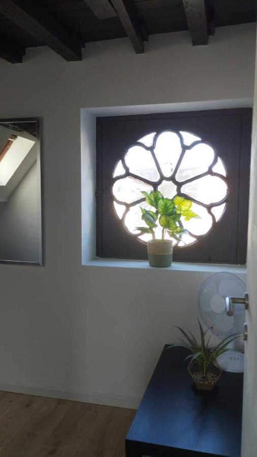 Apartamento The 16Th Century Duplex In The City Center Amberes Exterior foto
