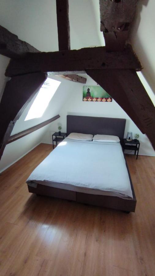 Apartamento The 16Th Century Duplex In The City Center Amberes Exterior foto